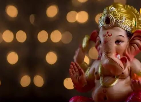 सुबह मोदक, दोपहर दाल-चावल, शाम को फल…जानिए घर में गणपति को कैसे लगाएं भोग?