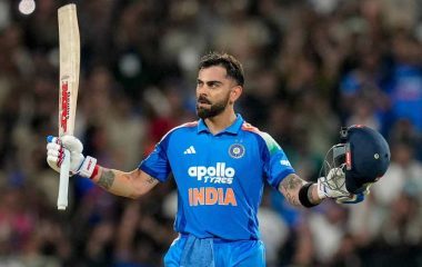 गिल-कोहली के शतक से वेस्टइंडीज पर भारत की 8 विकेट से बड़ी जीत