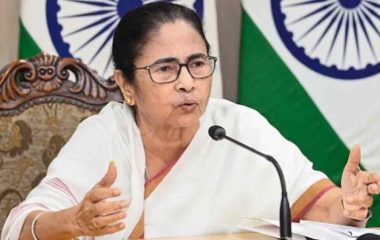ममता बनर्जी के लिए बागी टीएमसी गुट ने खोले दरवाजे, नंदीग्राम में उम्मीदवार नहीं उतारने का ऐलान