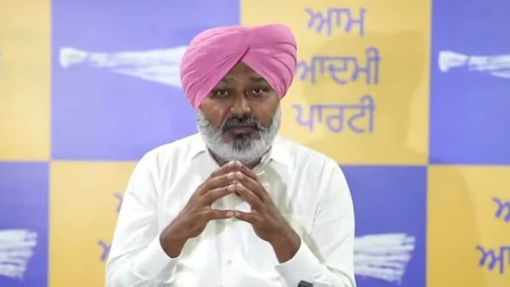 मंत्री हरपाल सिंह चीमा से ड्रग्स की शिकायत, बाद में शख्स ने खाया जहर