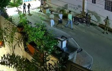 जयपुर पुलिस की करतूत! चोरों से करवाई चोरी फिर खुद बरामद की बाइक- CCTV