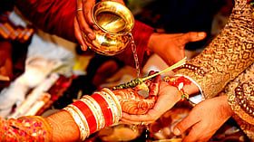 Hindu Wedding Traditions: हिंदू शादियां अक्सर रात में ही क्यों होती हैं? जानिए इसके पीछे की वजह और मान्यता