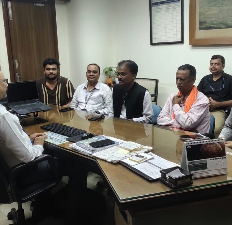 बीएसपी वर्कर्स यूनियन के प्रतिनिधिमंडल ने मुख्य महाप्रबंधक कार्मिक प्रशांत ओझा से की बैठक…