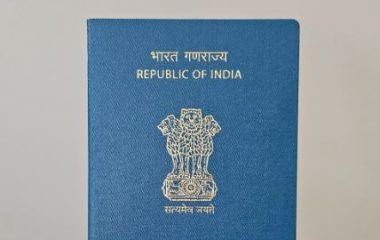 ओसीआई कार्डधारकों पर जुर्माने का नियम, लेकिन नवीनीकृत पासपोर्ट अपडेट प्रक्रिया जटिल