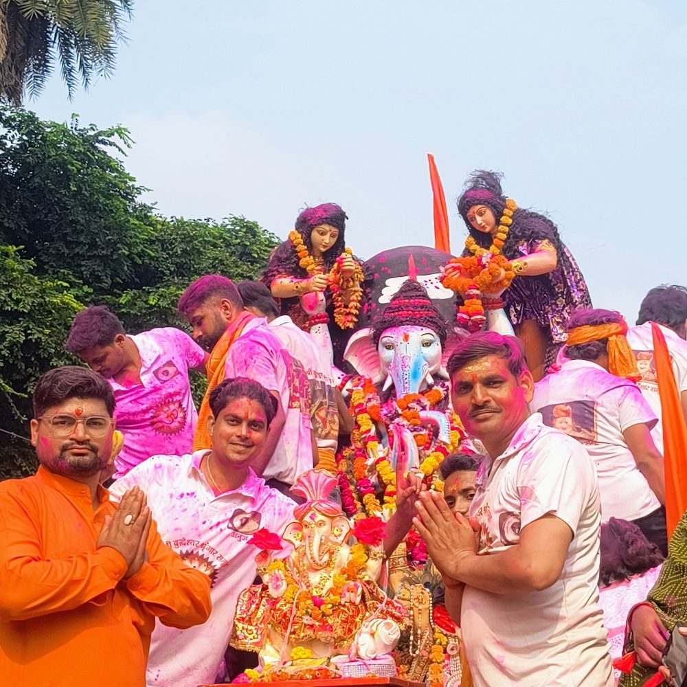 कुड़ियाघाट पर बप्पा को विदाई:श्री बुद्धेश्वर महादेव श्रृंगार समूह का 11वां गणेश महोत्सव संपन्न