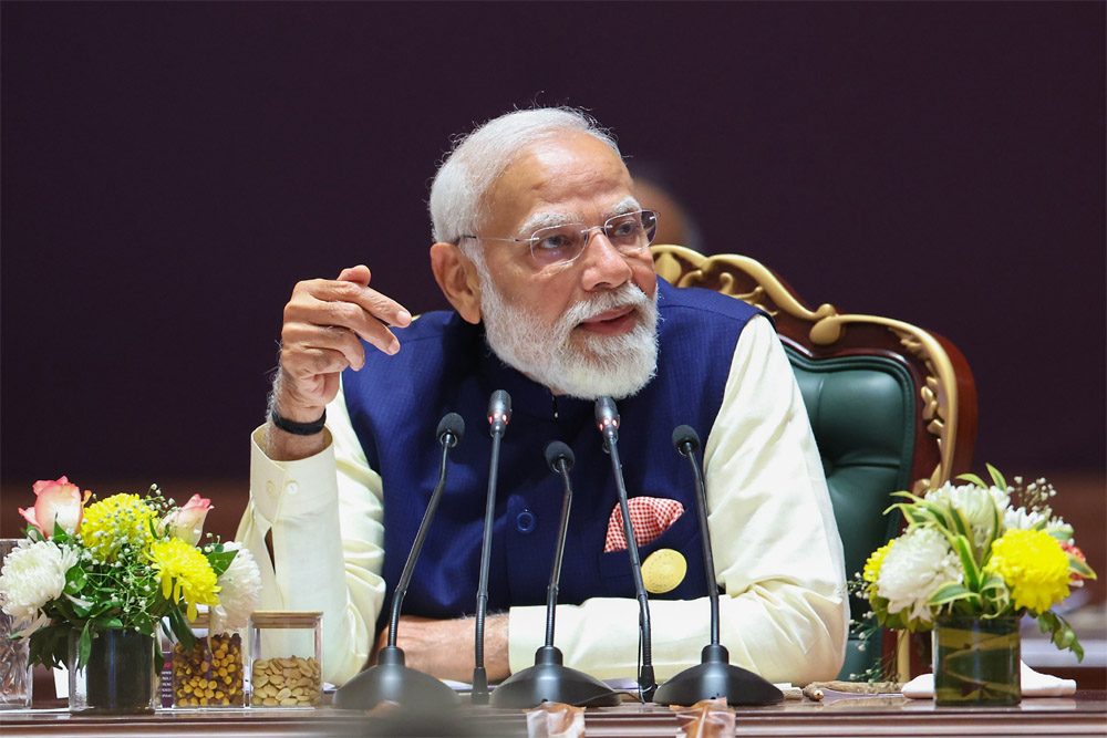 25 हजार रु प्रति माह वेतन तक पीएफ