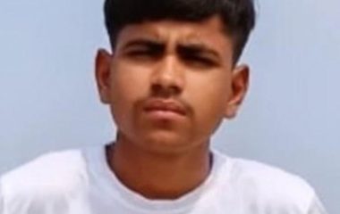 भोजपुर- तेज रफ्तार वाहन ने बाइक में मारी टक्कर:एक दोस्त की मौत, दूसरे की हालत गंभीर; बच्ची को स्कूल छोड़कर घर लौटते समय हुआ हादसा