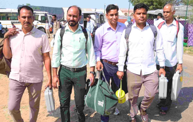 पंचायत चुनाव: भवानी निकेतन से मतदान दल रवाना, कल 7.43 लाख मतदाता करेंगे मतदान