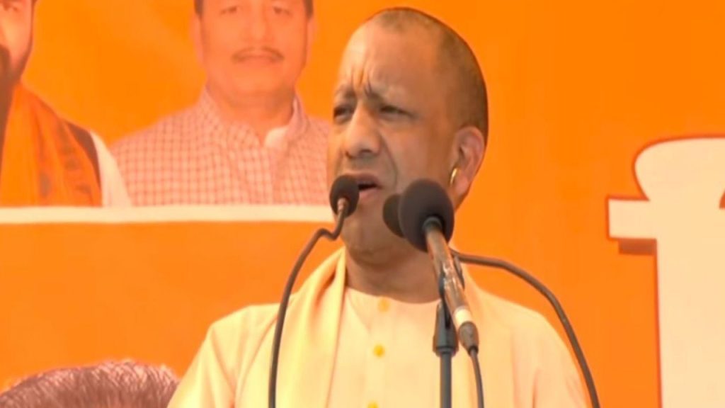 ‘स्पीड, स्केल-कनेक्टिविटी बनी UP की पहचान’, CM योगी ने की ‘डबल इंजन’ सरकार की तारीफ, अखिलेश पर हमला