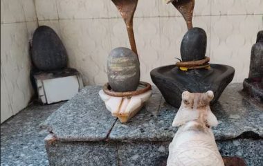 300 साल पुराना शिवलिंग हुआ चोरी, 12 साल बाद चोरों ने लौटाया! जानें इस रहस्यमयी शिवलिंग की कहानी