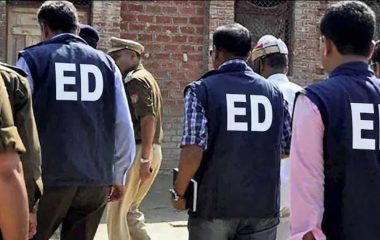 पश्चिम बंगाल की कंपनी पर ED का शिकंजा, 139 बैंक अकाउंट फ्रीज; 3 लग्जरी कारें भी जब्त