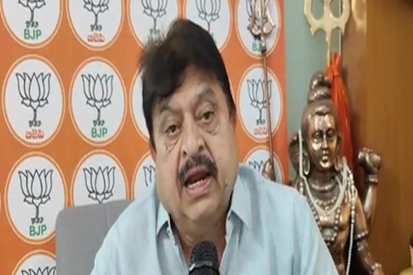 विपक्ष को भाजपा नेता का जवाब- ‘कानून-व्यवस्था बनाए रखना और सुरक्षा देना सरकार की जिम्मेदारी’, ओवैसी पर भी निशाना