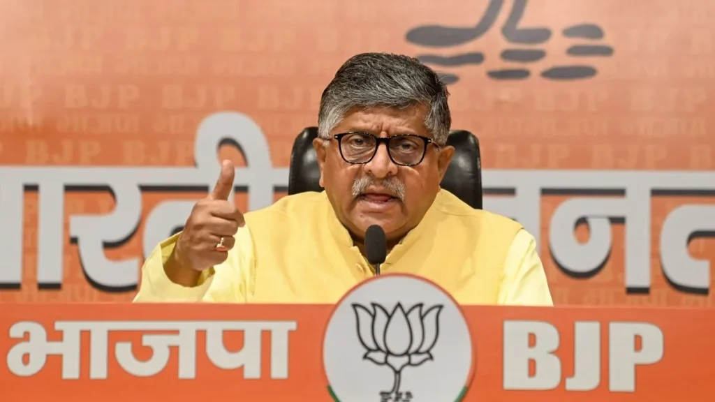 ‘ममता बनर्जी को लोकतंत्र की बात करने का अधिकार नहीं’… रविशंकर प्रसाद का पलटवार
