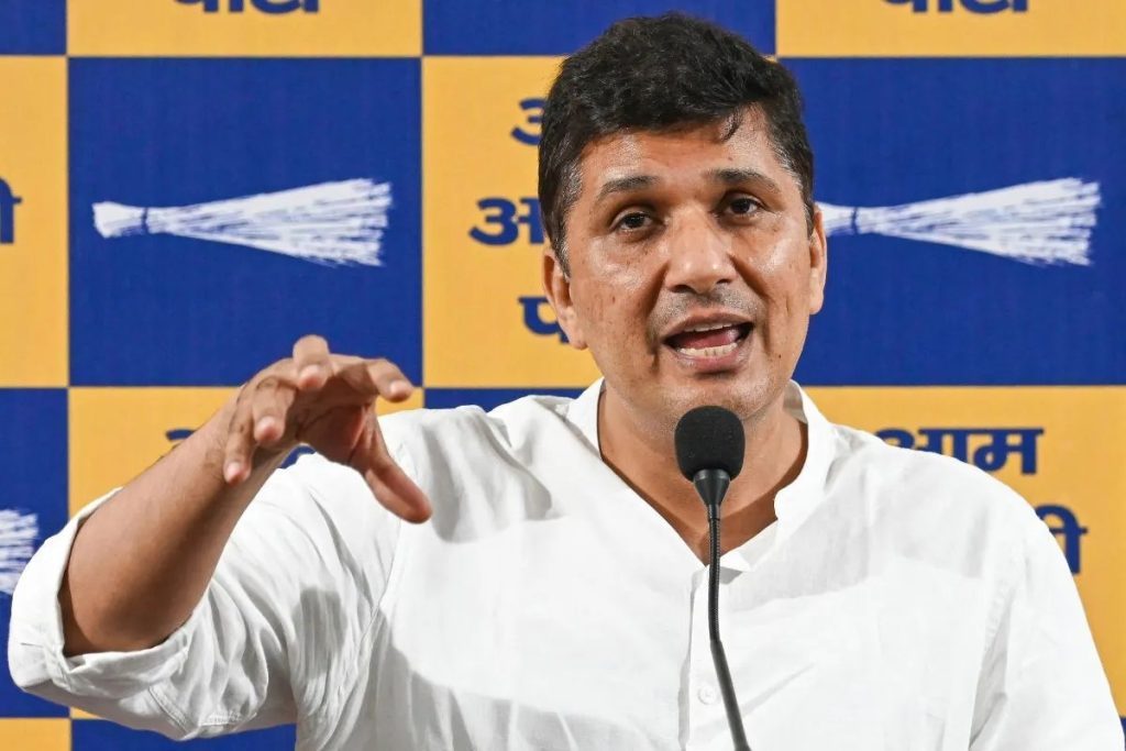 10 अक्टूबर से पहले इस्तीफा दे सकते हैं ज्ञानेश कुमार, AAP नेता सौरभ भारद्वाज ने किया दावा