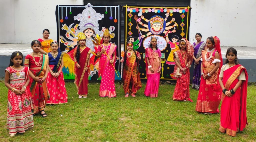 बी.आर.बी. मॉडल स्कूल में नवरात्रि पर विशेष प्रार्थना सभा का आयोजन