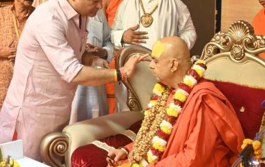 लखनऊ के पंचवटी घाट में रामकथा:स्वामी विष्णु दास ने बताया- निष्कपट भाव से भक्ति करने पर मिलते हैं प्रभु