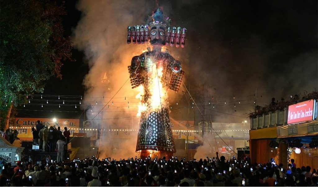 दुर्गा विसर्जन और दशहरा: विजय, शक्ति और धर्म की स्थापना का महापर्व