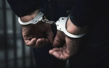 पुलिस-बदमाश के बीच जमकर चली गोलियां, दिल्ली में एक लाख का इनामी गिरफ्तार