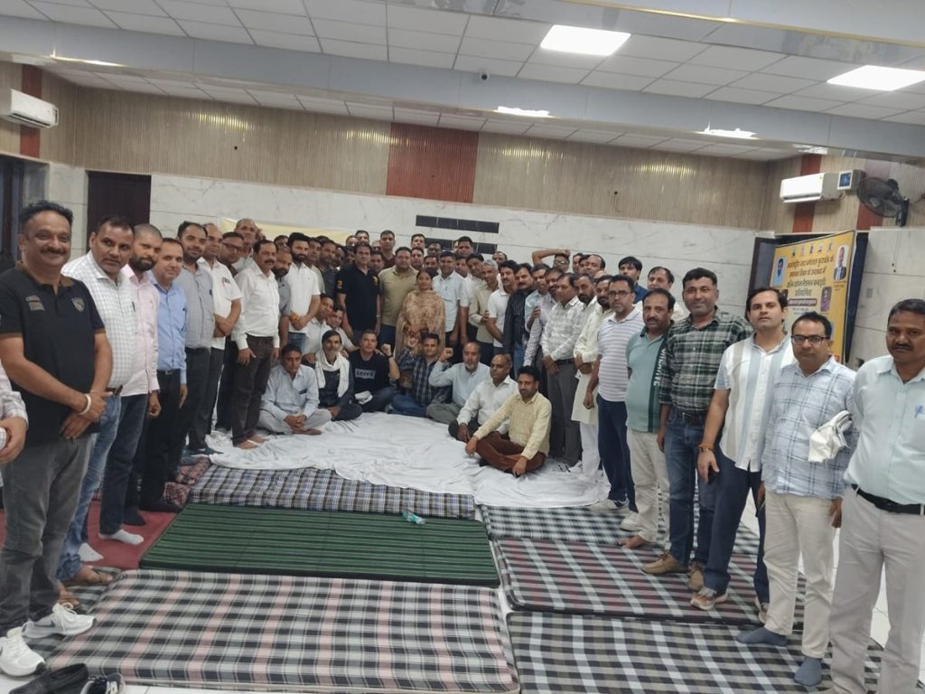 Kurukshetra News: अतिथि अध्यापकों का एलान, अब होगी आर-पार की लड़ाई