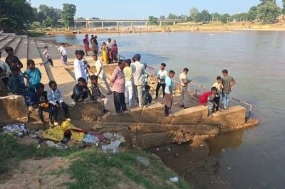 रामानुजगंज छठ घाट पर हादसा, मेले में आए परिवार के किशोर के डूबने से मचा हड़कंप