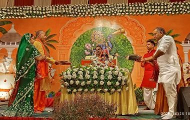 हर परिस्थिति में संतुष्ट रहने वाले पर बनी रहती है भगवान की कृपा : रजनीकांत