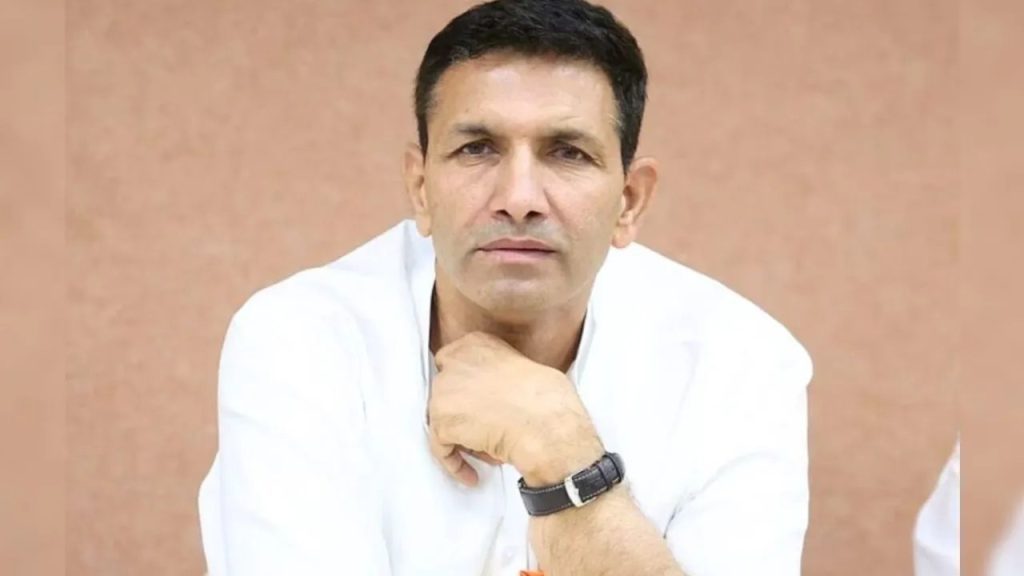 MP Politics: 2028 में जीतू पटवारी बनेंगे CM? कांग्रेस के भीतर उठे सवाल, केदार सिरोही ने मांगा जवाब